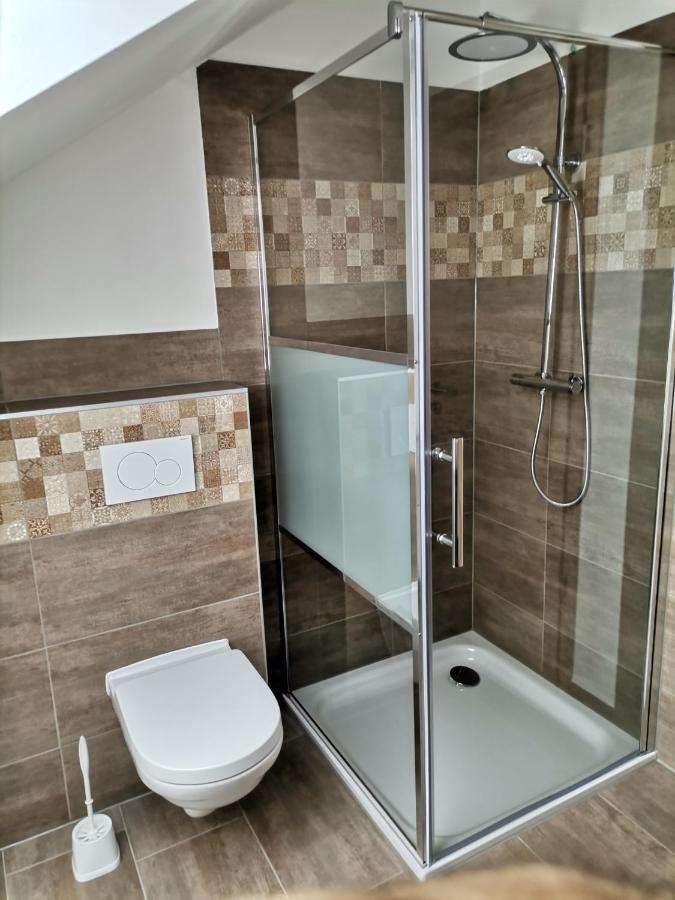 Sonnenufer Apartment & Moselwein I Verbandsgemeinde Verbandsgemeinde Bernkastel-Kues Buitenkant foto